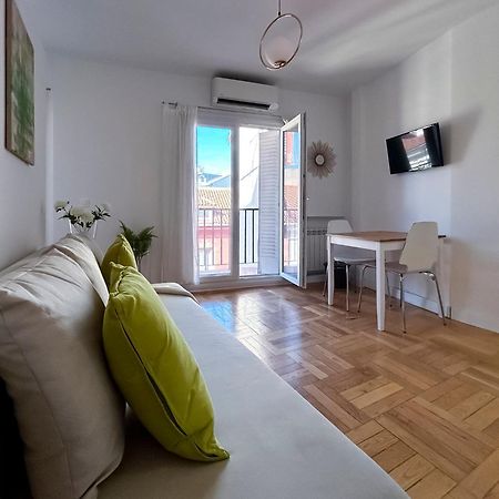 Charming Sol Studios Madrid Bagian luar foto