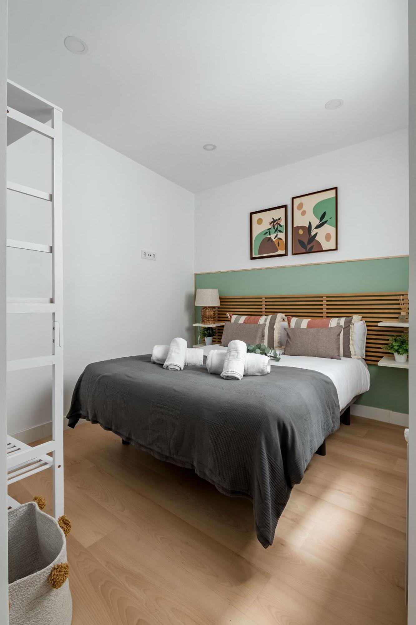 Charming Sol Studios Madrid Bagian luar foto