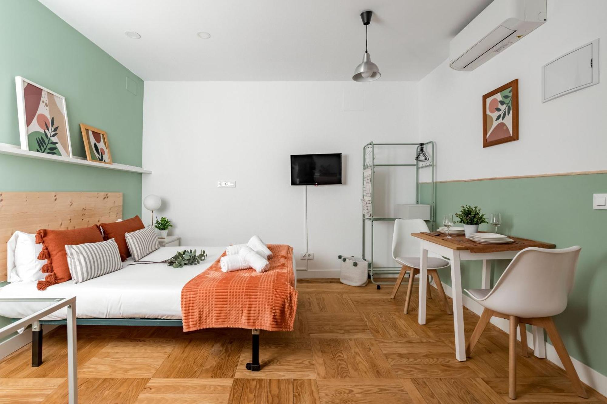 Charming Sol Studios Madrid Bagian luar foto